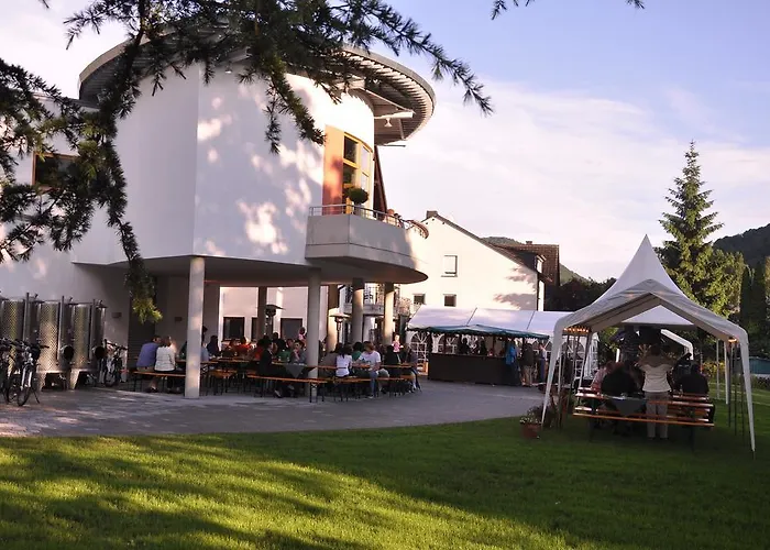 Weingut Peifer Апартаменты Трабен-Трарбах